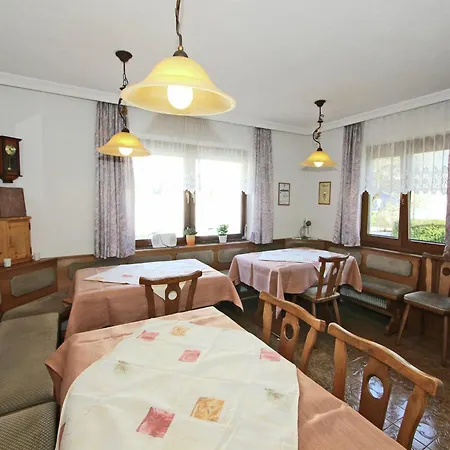 Apartment Vintage In F Gen Near Area *