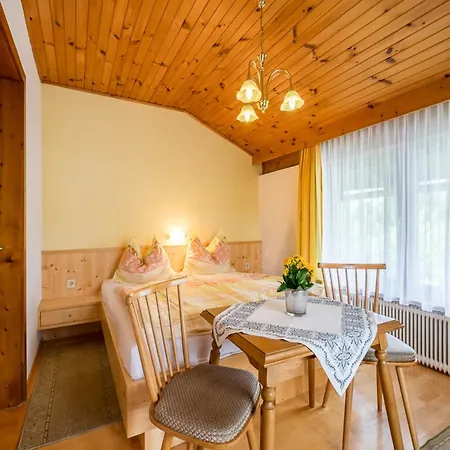 Vintage In Near Area *