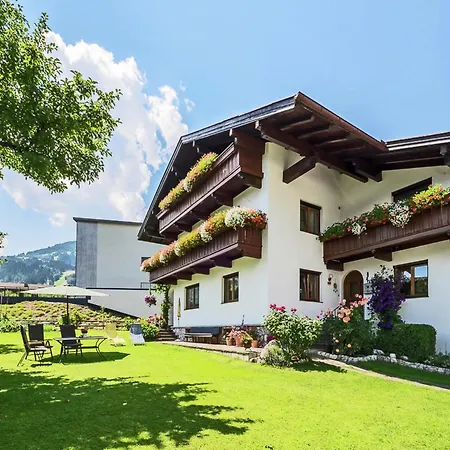 Vintage In Near Area Appartamento